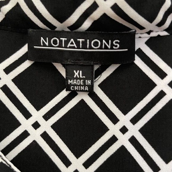 Notations Women's XL Sleeveless Black/White Geometric Print Button Front Blouse - Picture 3 of 7